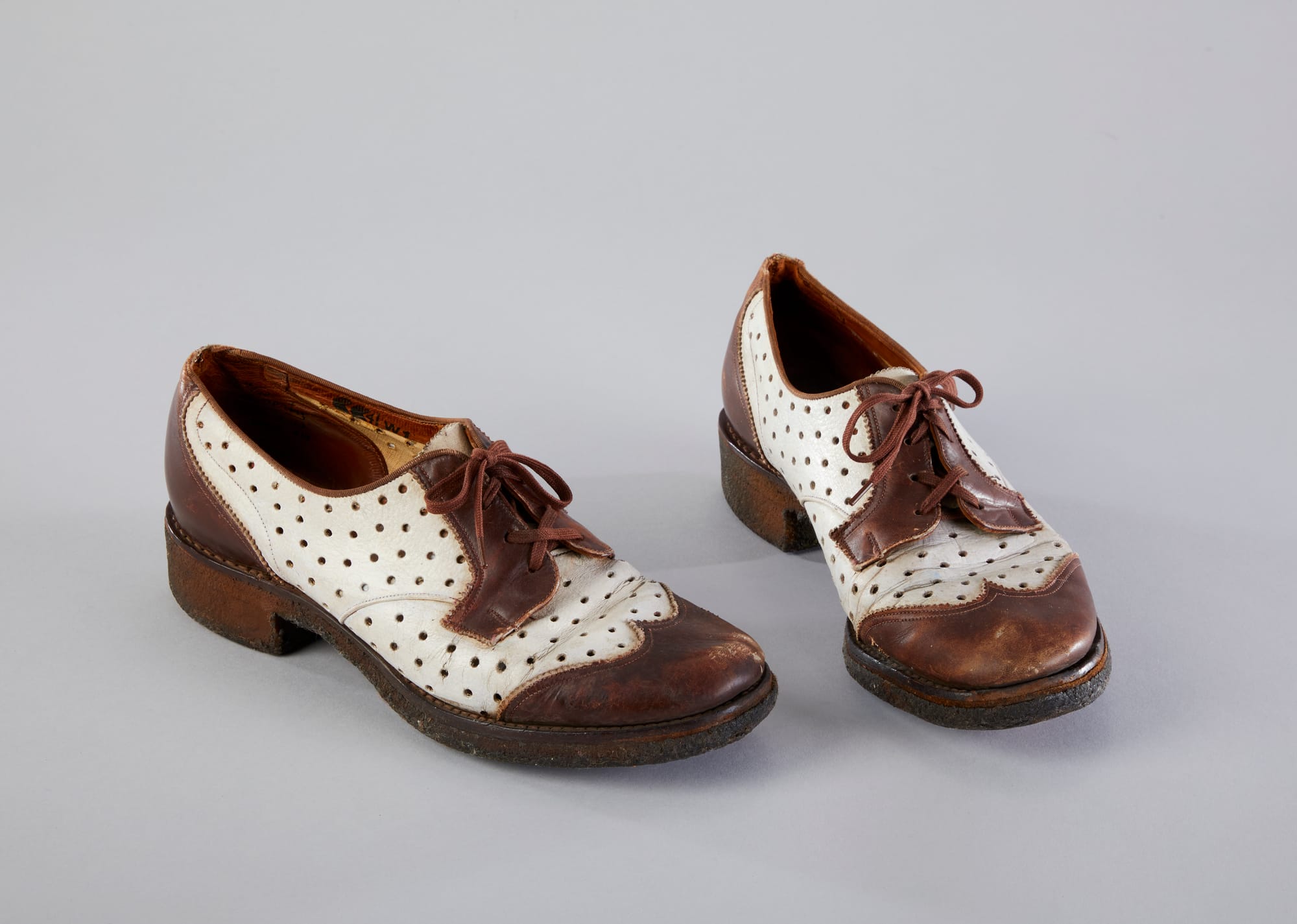 Conserving SHOES: INSIDE OUT - an interview with conservator Ruth James