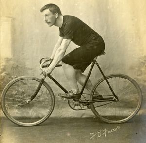 Hampshire’s first cycling champion