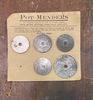 Object feature: Repairing and reusing with pot menders